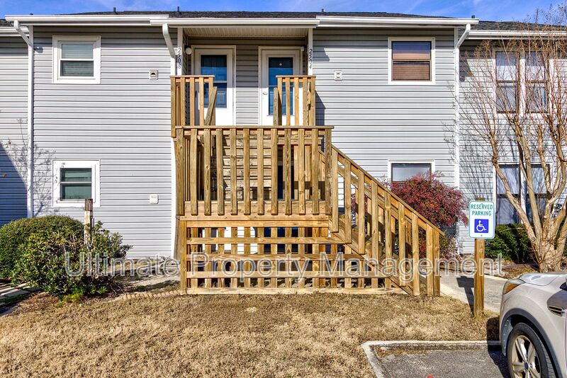 Wilmington Condo: 2504 Flint Drive