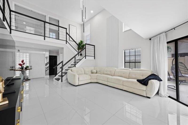 Wellington House: 1779 Harborside Circle #0