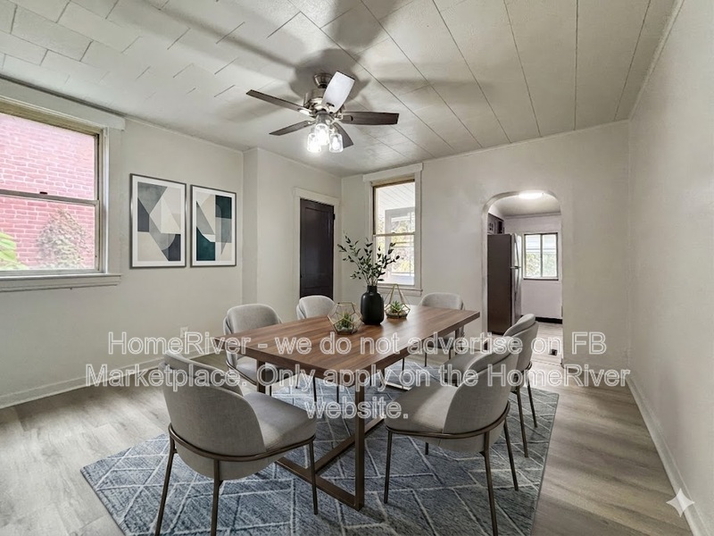 Pittsburgh House: 302 Mathews Ave