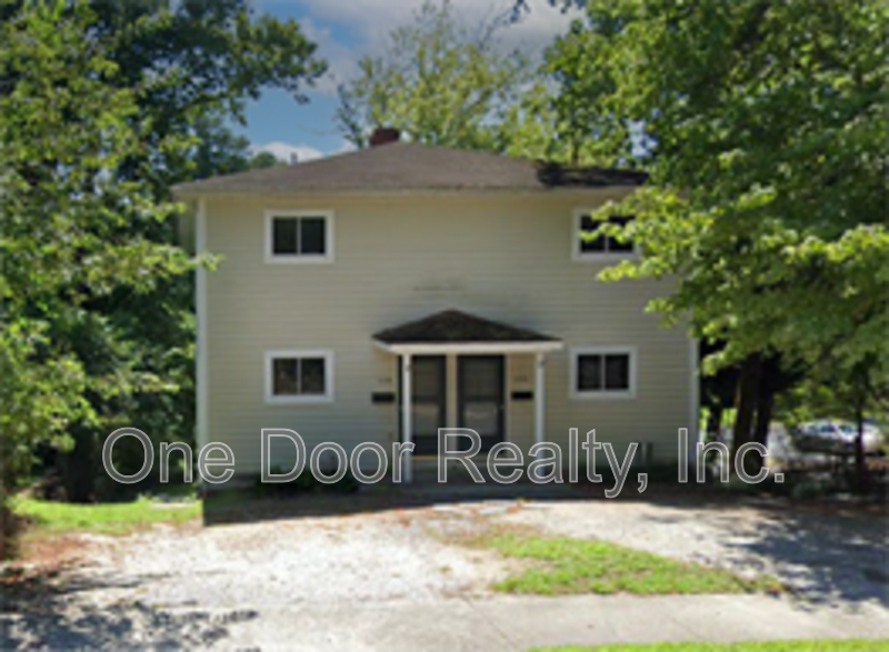 Williamsburg Condo: 223 D Virginia Avenue