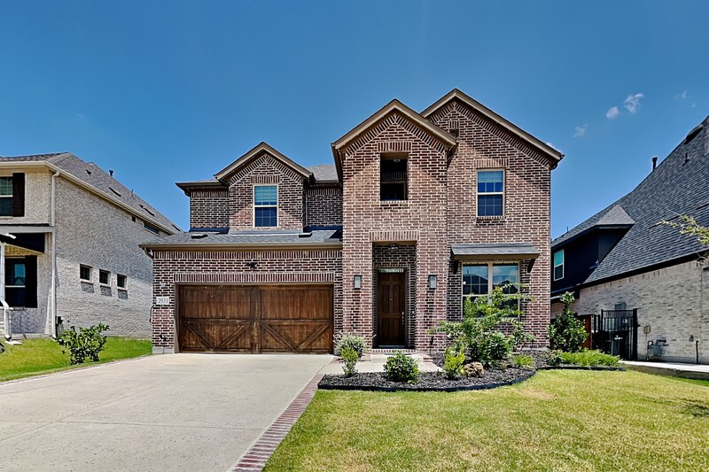 Prosper House: 2931 Genevieve Ln