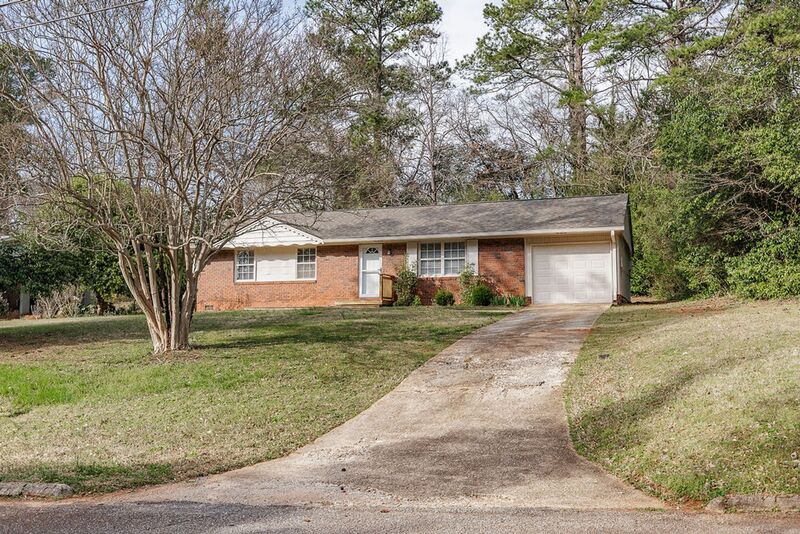 Athens House: 167 Jarnigan Dr