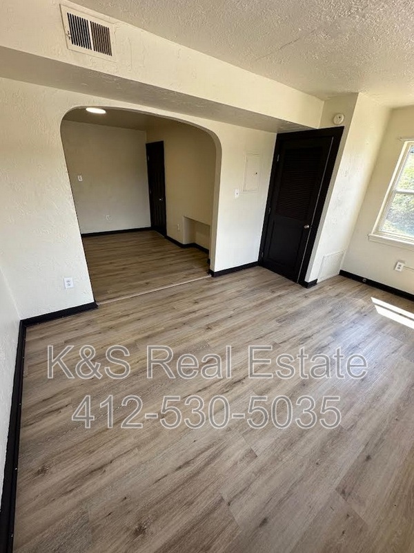 Homestead Condo: 142 - 144 West 9th Avenue - 144 #1