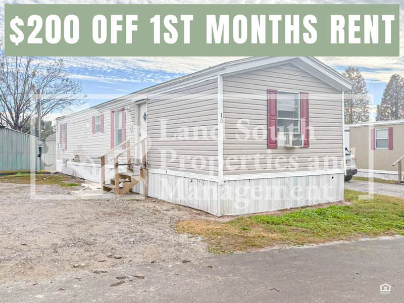 Lakeland House: 425 Longfellow Boulevard