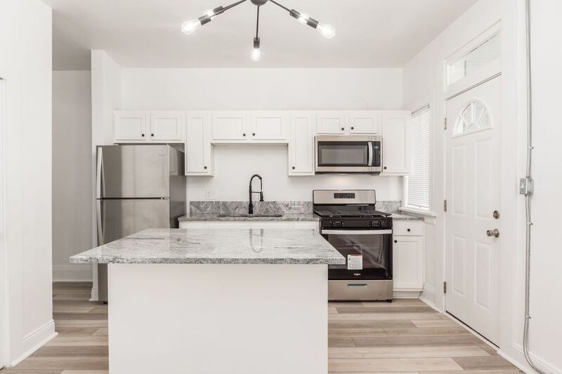 Columbus House: 58 N. 20th St.