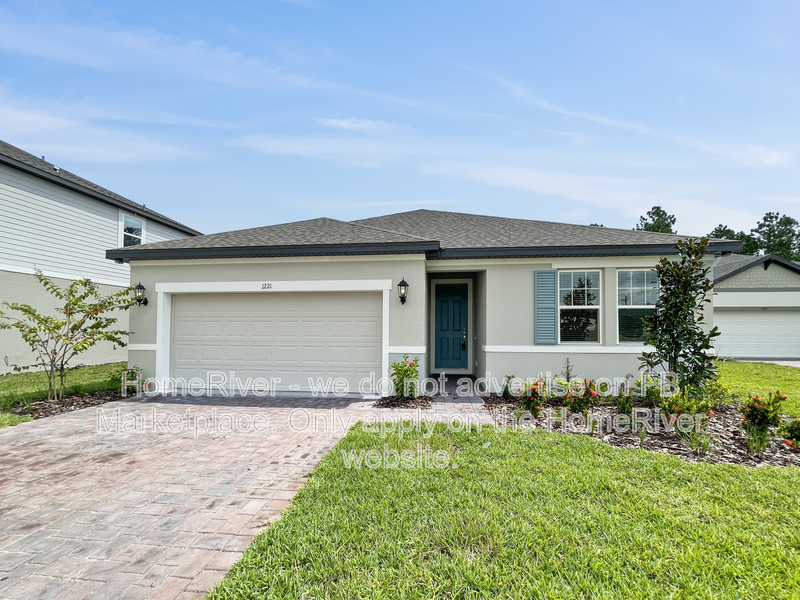 Daytona Beach House: 1221 Pampus Dr