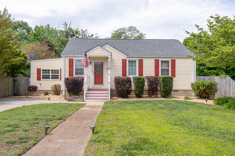 Norfolk House: 8559 Old Ocean View Road