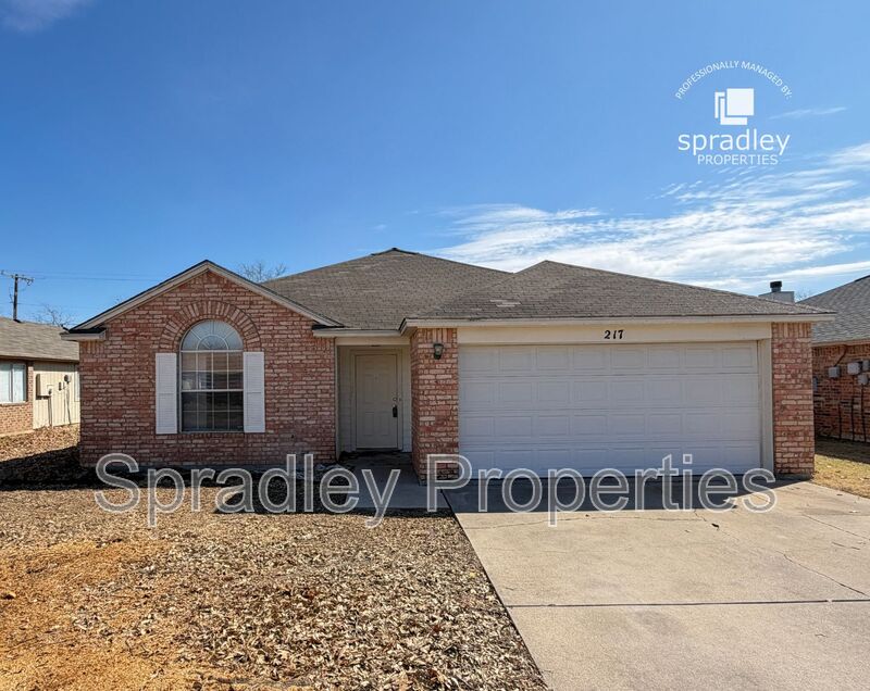 Temple House: 217 Meadowbrook Dr