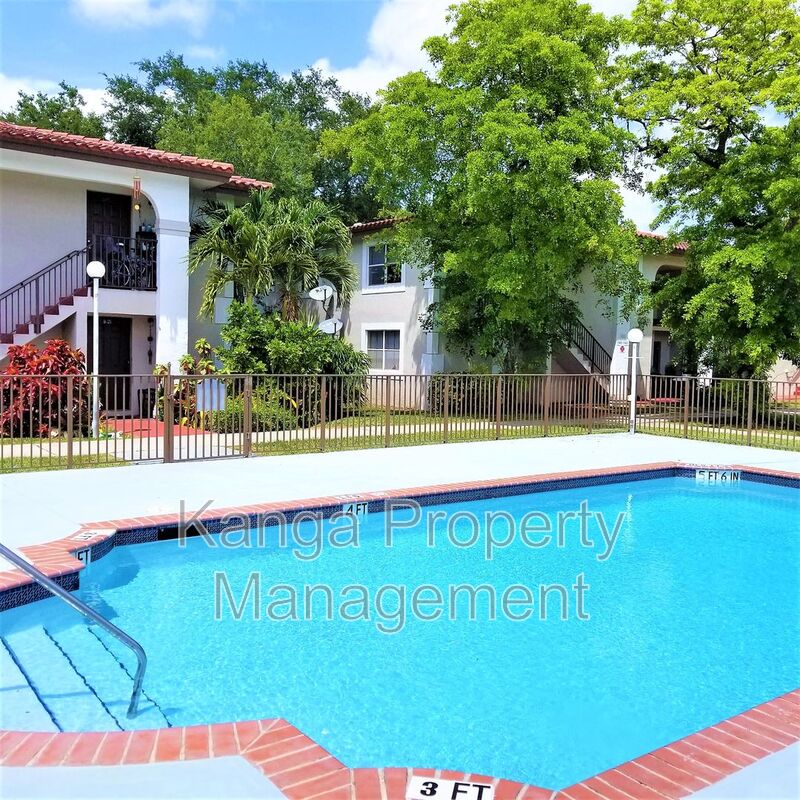 Coral Springs House: 11441 NW 35 St