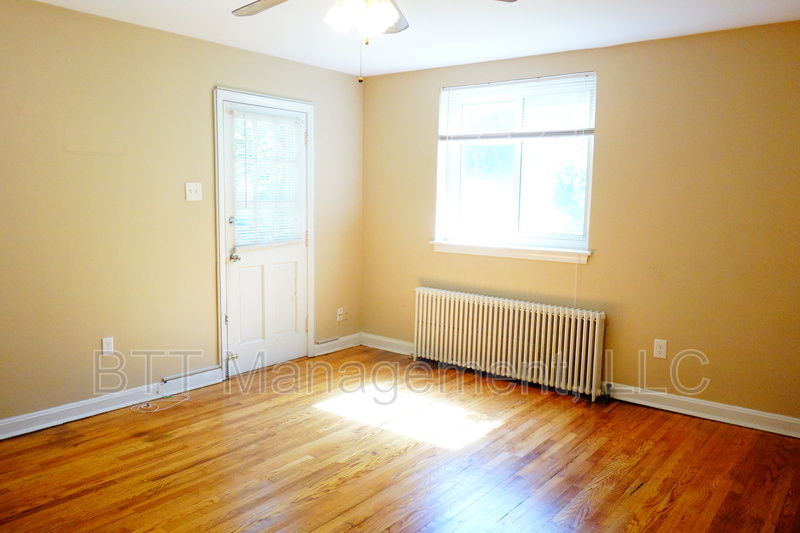 Takoma Park Condo: 8203 Garland Avenue