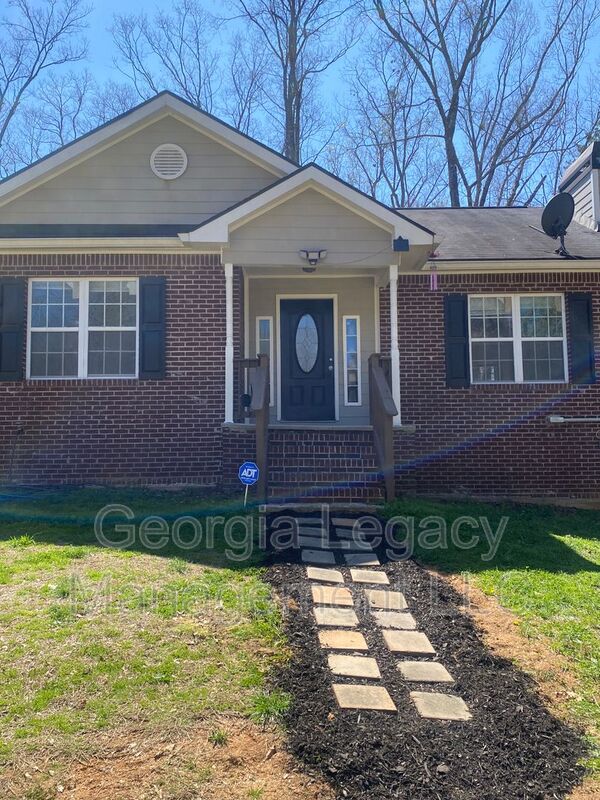 Bethlehem House: 226 Lynn Rd