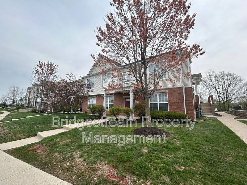 Beavercreek House: Lilac Lane 3658-3