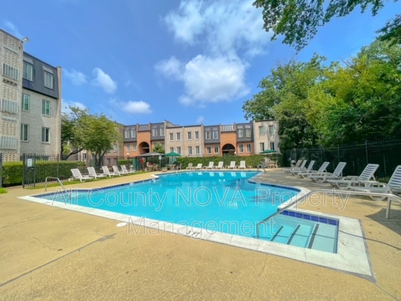 Main Rental Photo 19