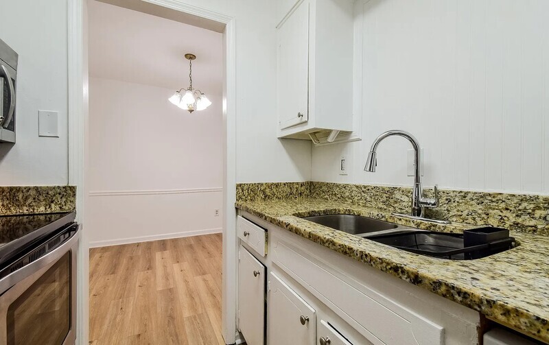 Main Rental Photo 7