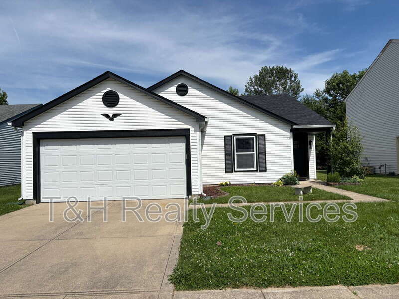 Plainfield House: 2145 Shadowbrook Drive