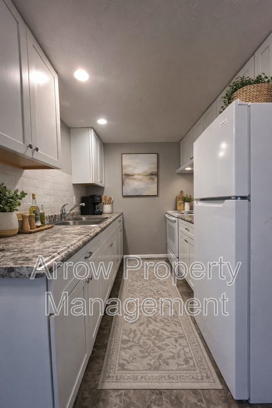 Lincoln Condo: 2110 J Street