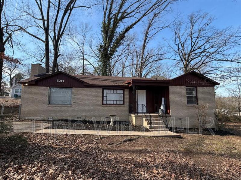 Little Rock House: 5214 Western Hills Ave