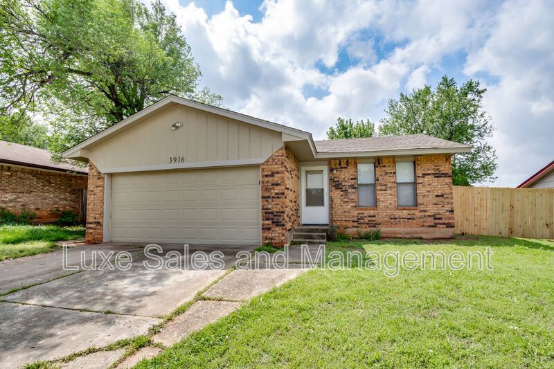 Oklahoma City House: 3916 SE 46th St