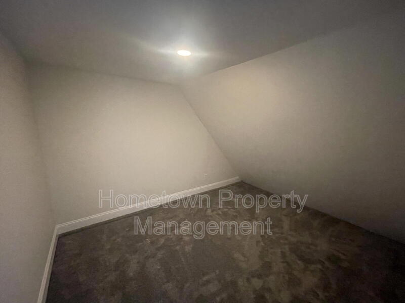 Harrisburg House: 2350 Logan Street