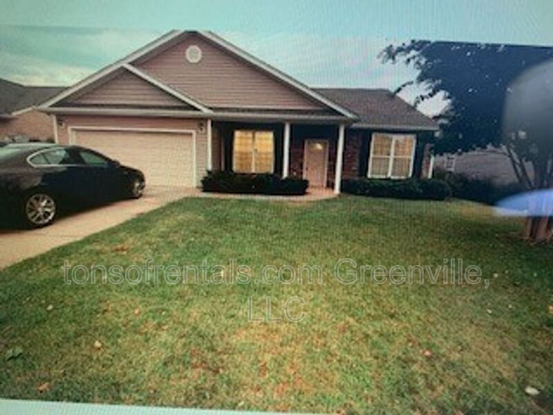 Greer House: 19 Tack Lane
