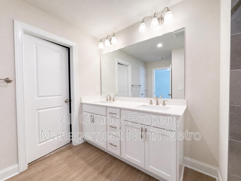 Main Rental Photo 8