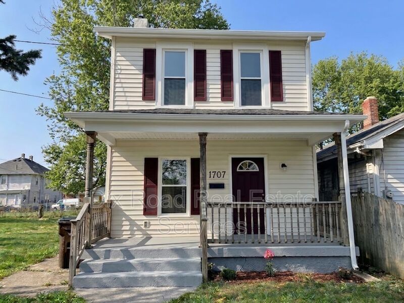 Middletown House: 1707 Church Street