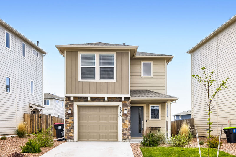 Peyton House: 8023 Nico Way