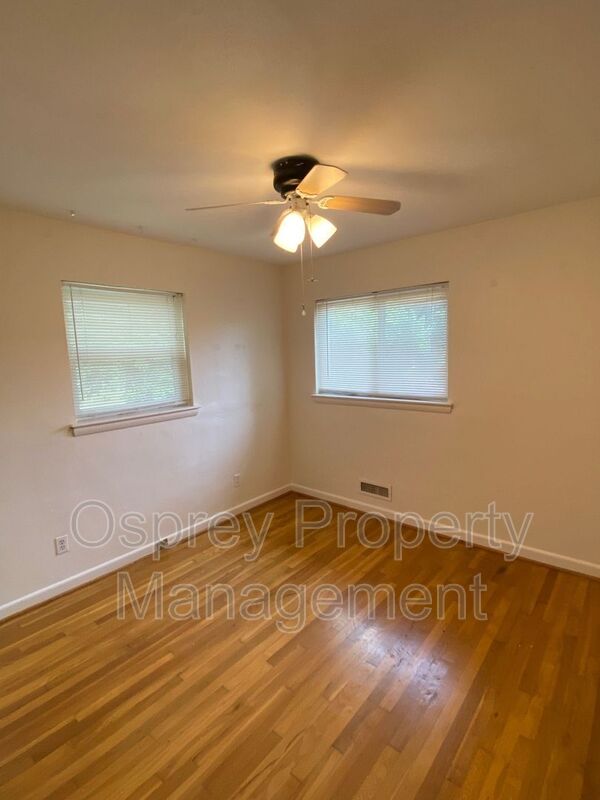 Move In Ready! "ASK ABOUT OUR ZERO-DEPOSIT OPTION" - Photo 31
