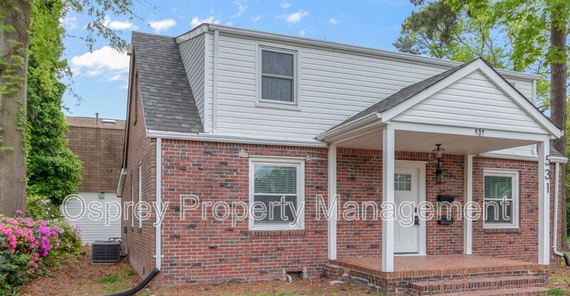 Welcome to this charming home located in the heart of Norfolk, VA! 