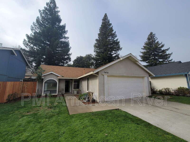 Sacramento House: 7474 Griggs Way