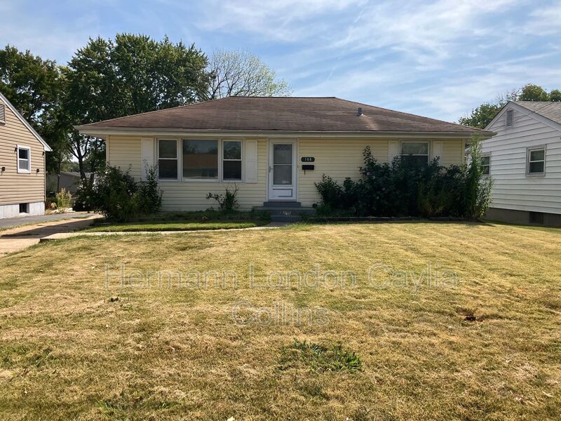 Florissant House: 100 Florisota Drive