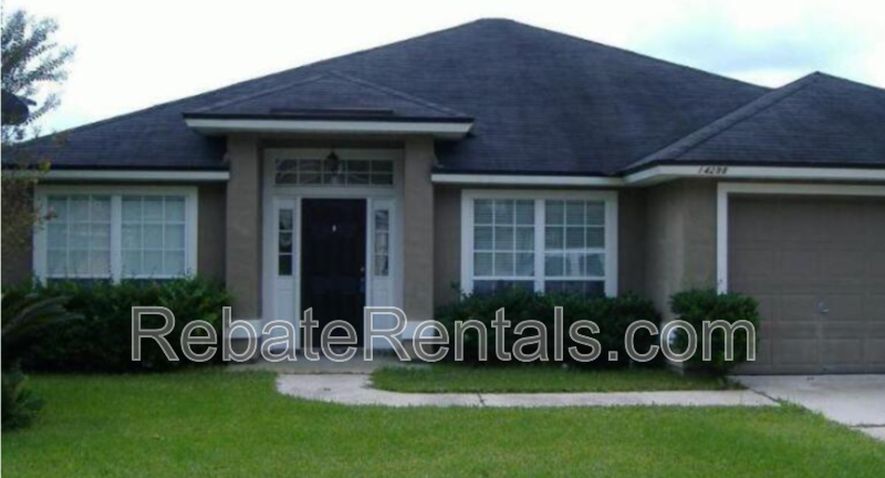 Jacksonville House: 14298 Fish Eagle Drive E