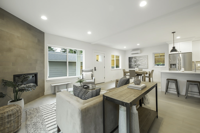 Seattle House: 6252 52nd Ave NE