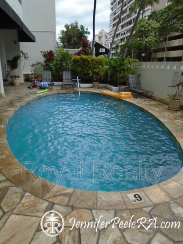 Honolulu Condo: 430 Kaiolu Street