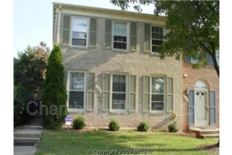 Fairfax House: 3801 Grand Junction Ct