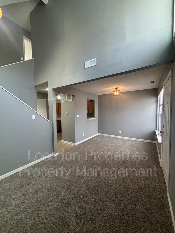 634 Arkansas Street - 1, Lawrence, Kansas rental photo 4 of 8