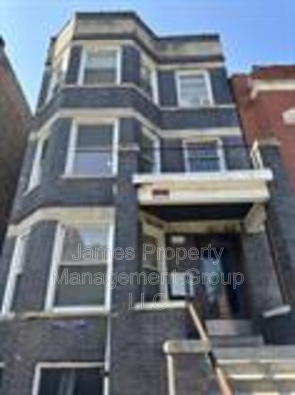 Chicago Condo: 3213 W Warren Blvd Unit 2