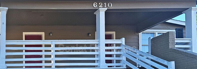 New Orleans Condo: 6210 Hayne Boulevard