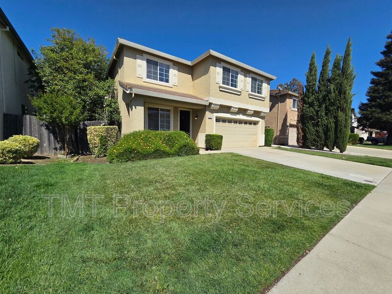 Lodi House: 1717 Providence Way