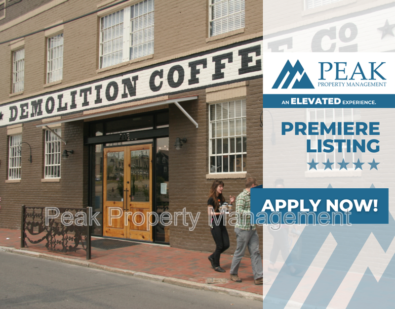 Petersburg House: 215 E Bank St