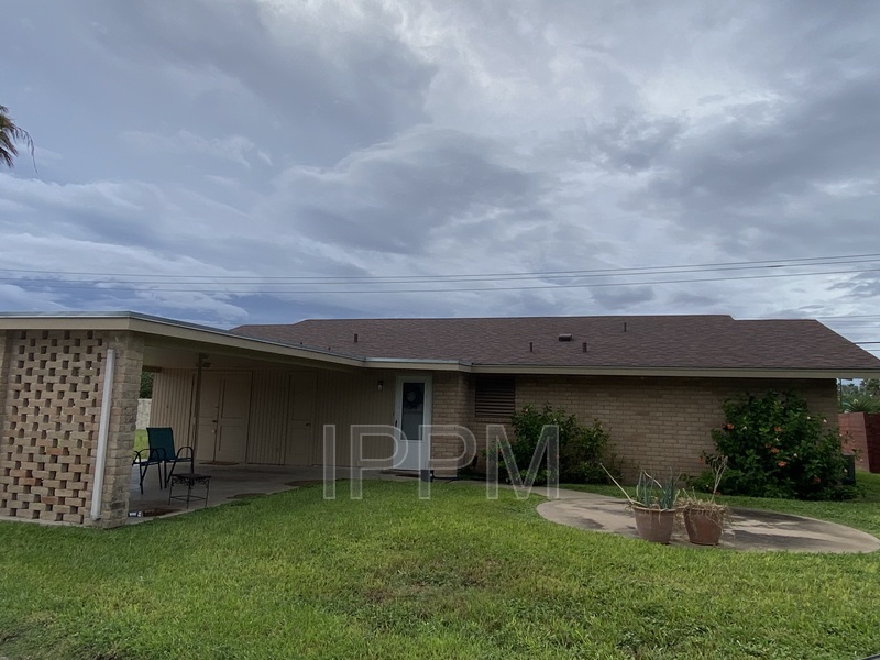Harlingen House: 5642 Byron Nelson