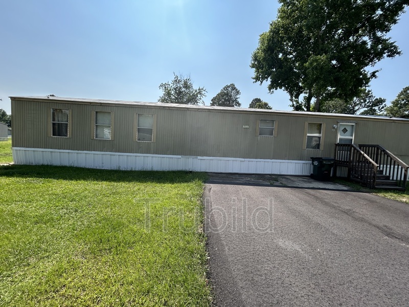 Sumter House: 26B Somerset Drive