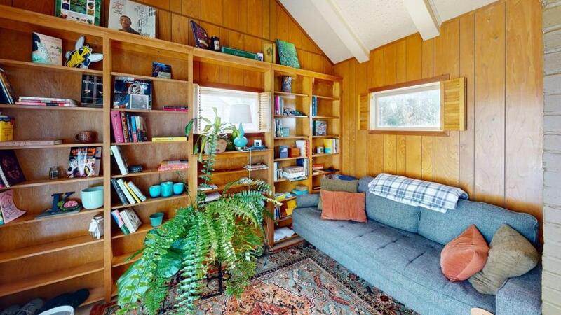 Rochester House: 28 Chelmsford Rd