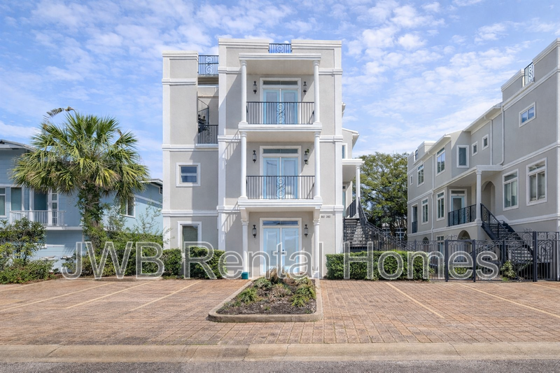 Atlantic Beach Condo: 361 Ahern St