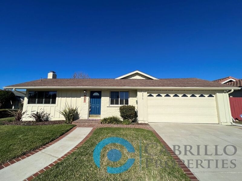 San Diego House: 3076 Governor Drive