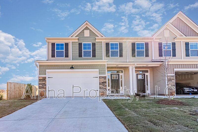 Greer House: 328 Trail Branch Ct