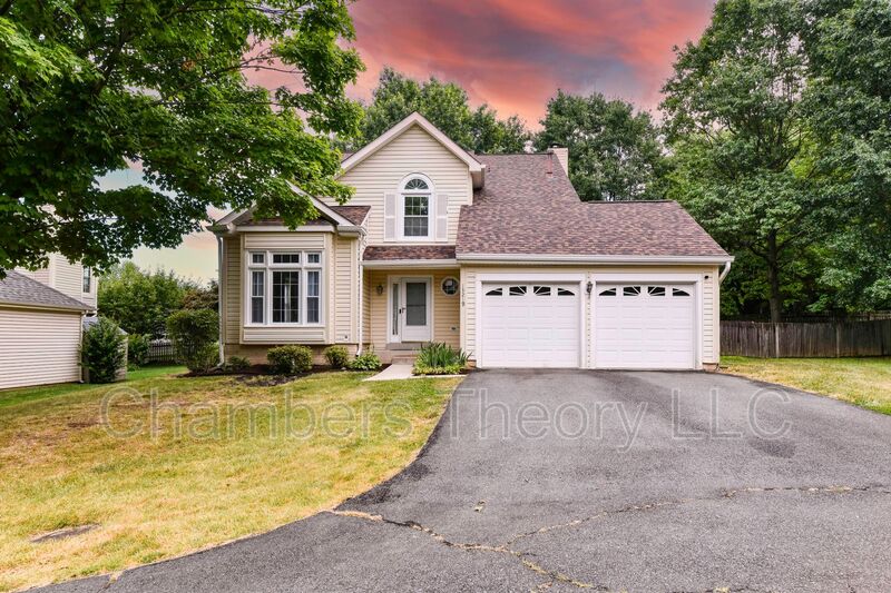 Herndon House: 13219 Ladybank Ln.