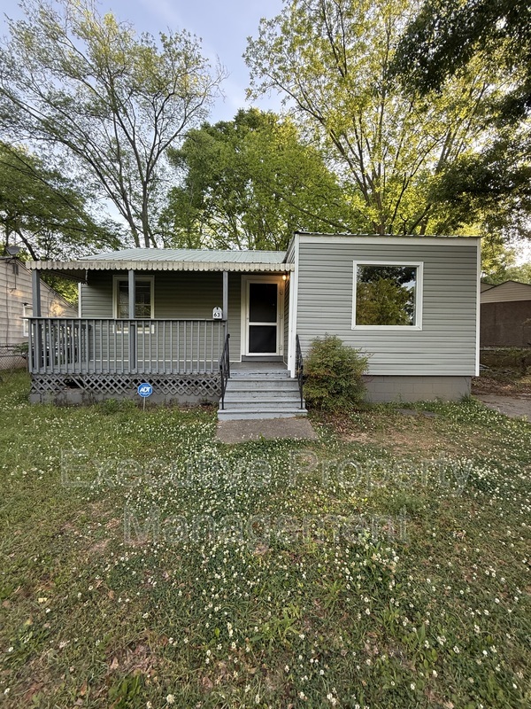 Birmingham House: 63 Wilkes Circle