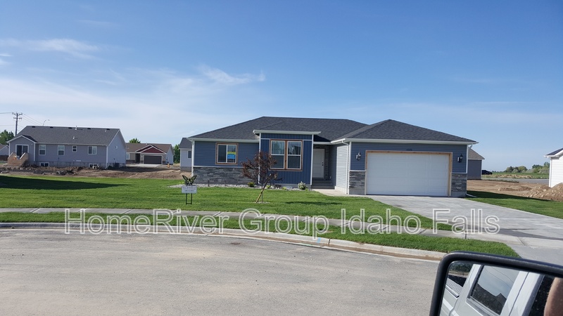 Idaho Falls House: 3131 Capri Dr