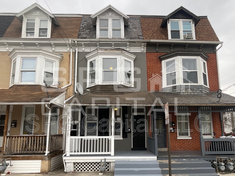 York House: 934 Madison Avenue